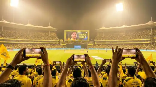 MS Dhoni hitting a massive one-handed six against Delhi Capitals in Vizag. Representative Image