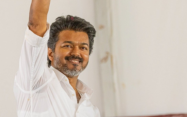 Poster of Thalapathy Vijay's movie 'Jana Nayagan' with a 'Leaked' stamp Image Credit: @VijayFansPage/X Handle